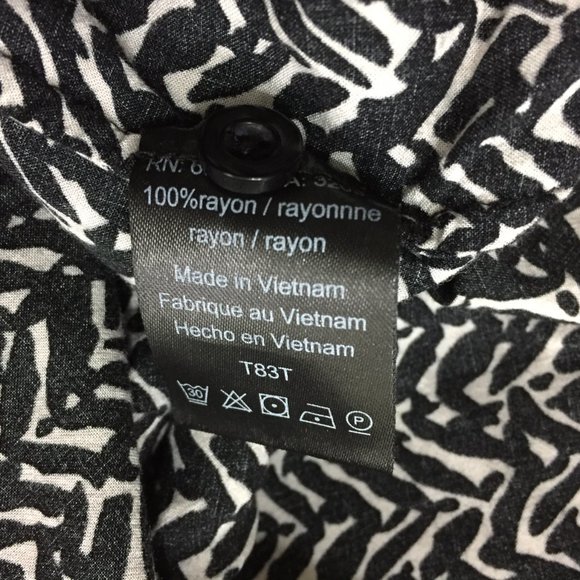 11-1 TYLHO Anthropologie Black White Print Ruffle Front Long Sleeve Button Shirt - Picture 3 of 8